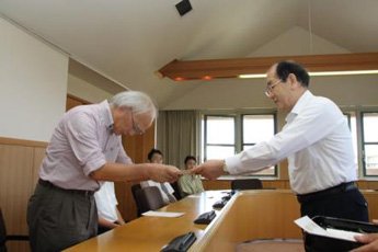 表彰式の様子