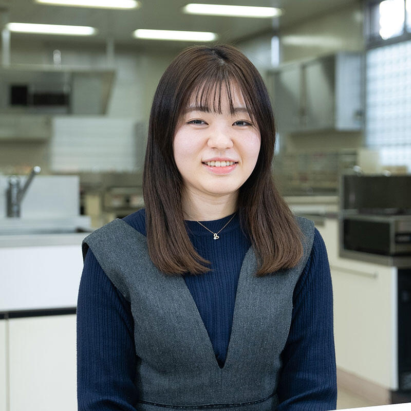 人間文化学部生活栄養学科山西梨世さん
