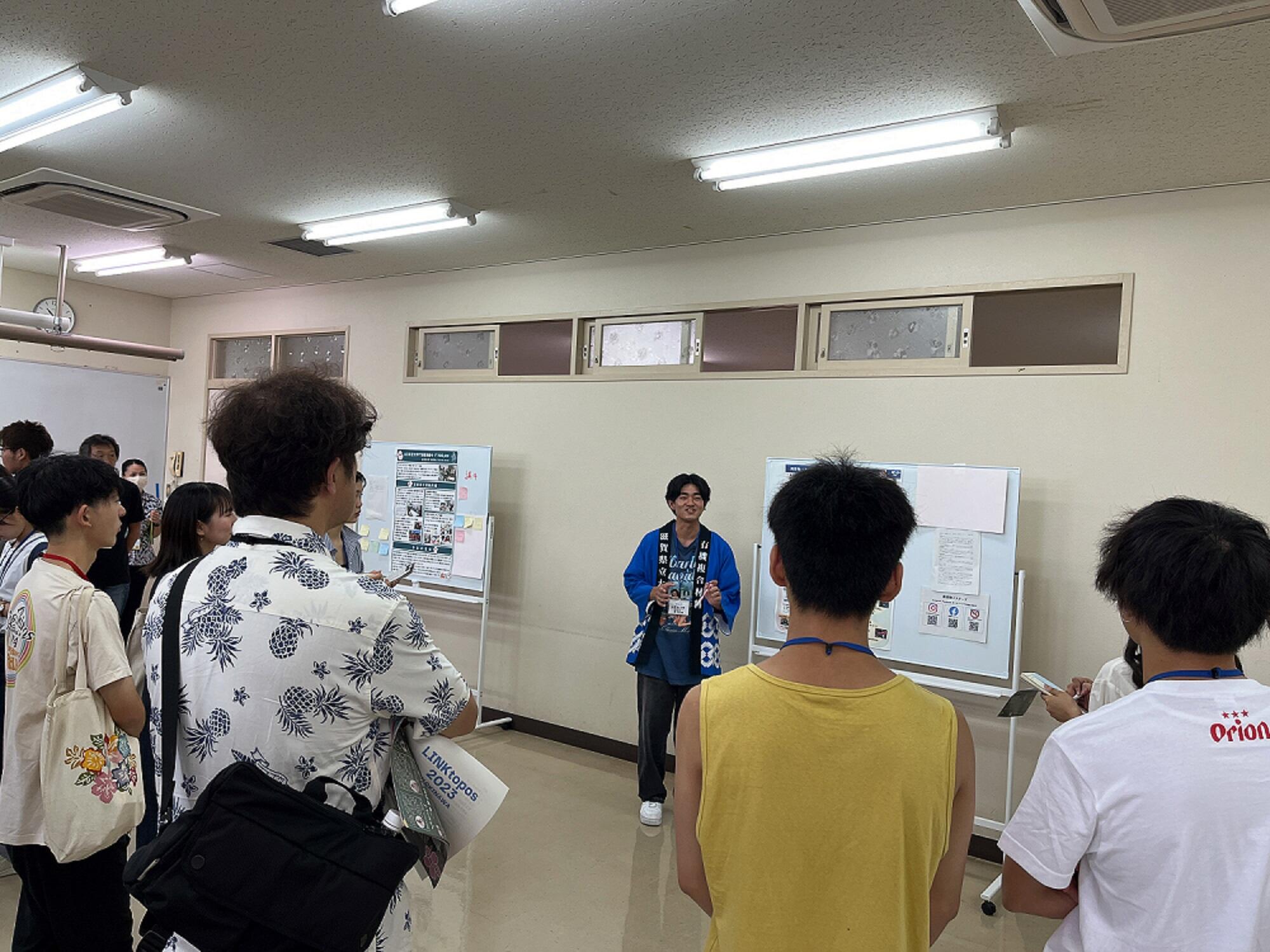 ポスター発表(1回目)の様子_HP.jpg