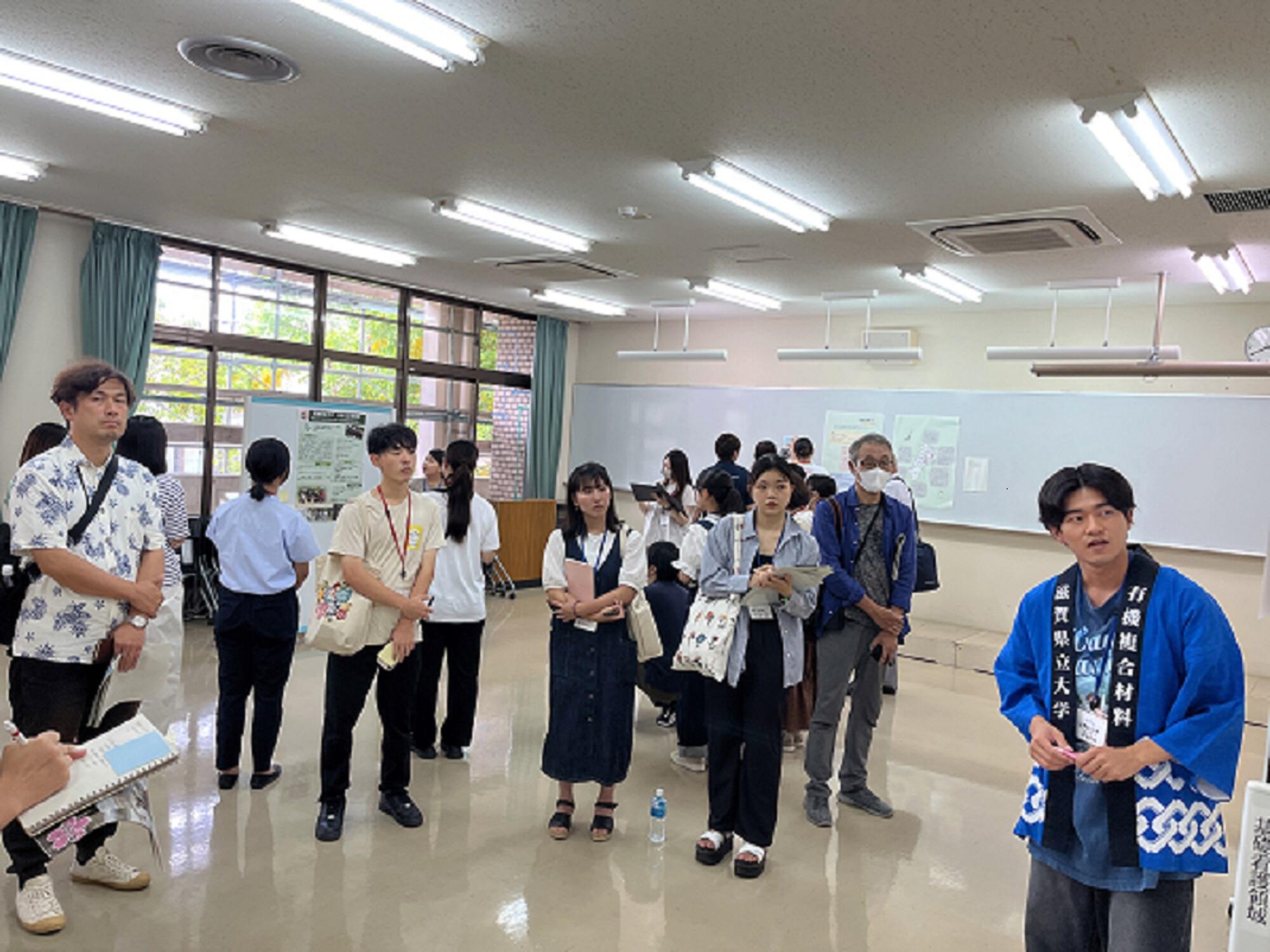 ポスター発表(2回目)の様子_HP.jpg