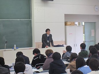 課外活動新部長説明会2