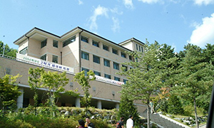 江原大学校